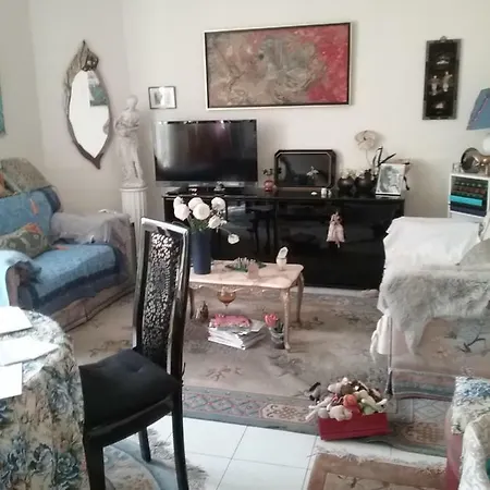 D'hote Chez Betty Homestay Cannes